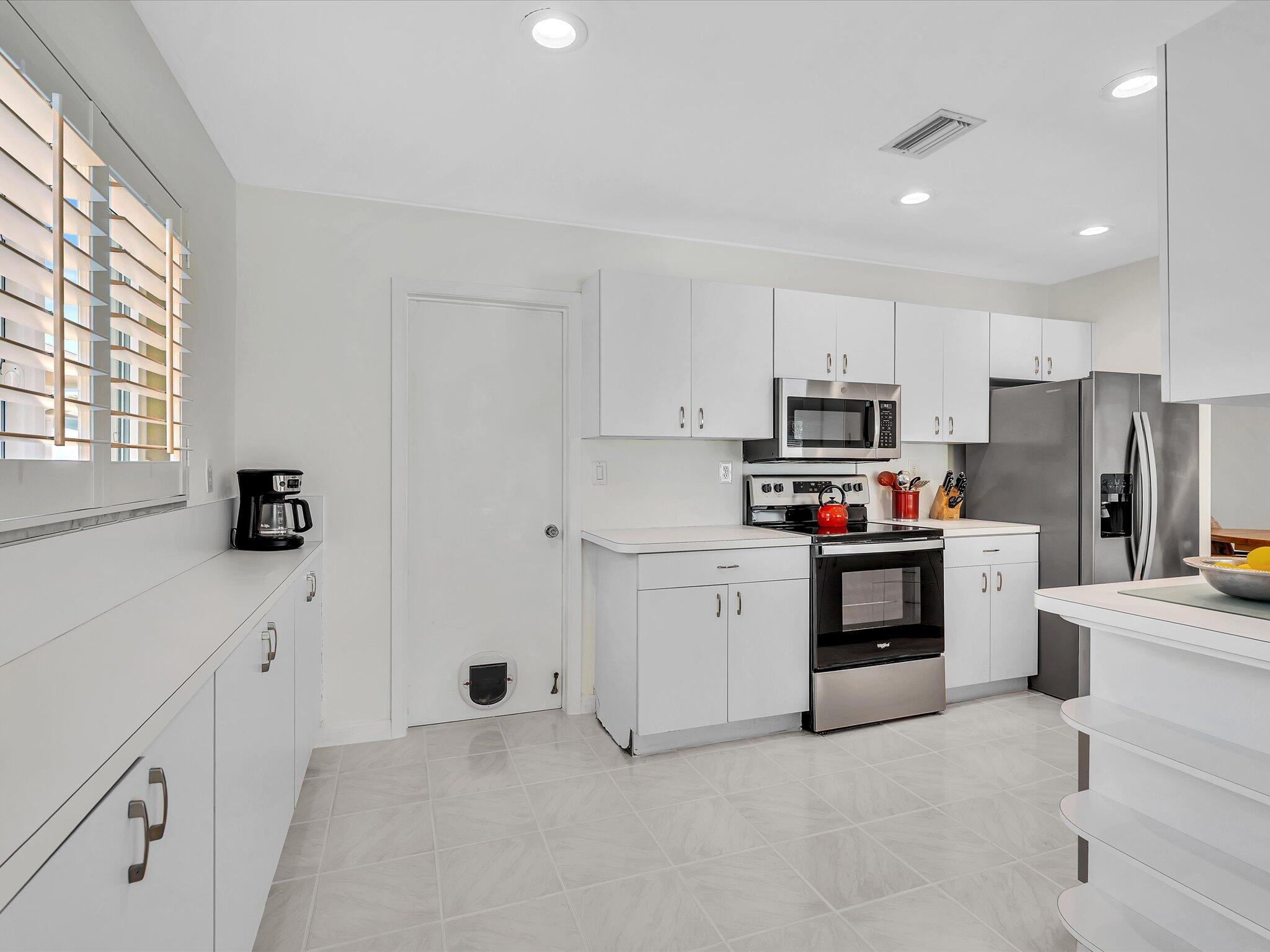 MAINLANDS OF TAMARAC LAKES - Residential