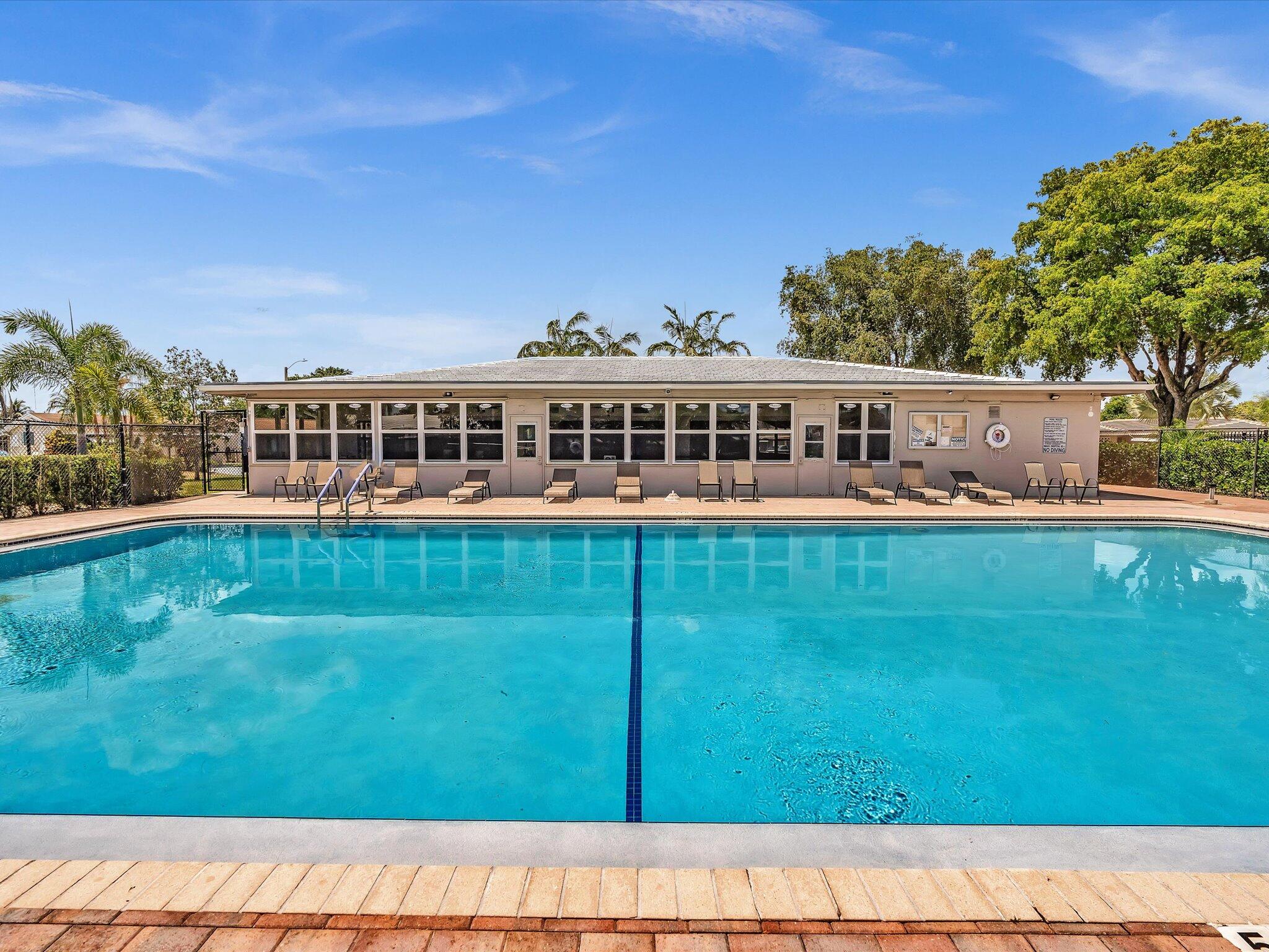 MAINLANDS OF TAMARAC LAKES - Residential