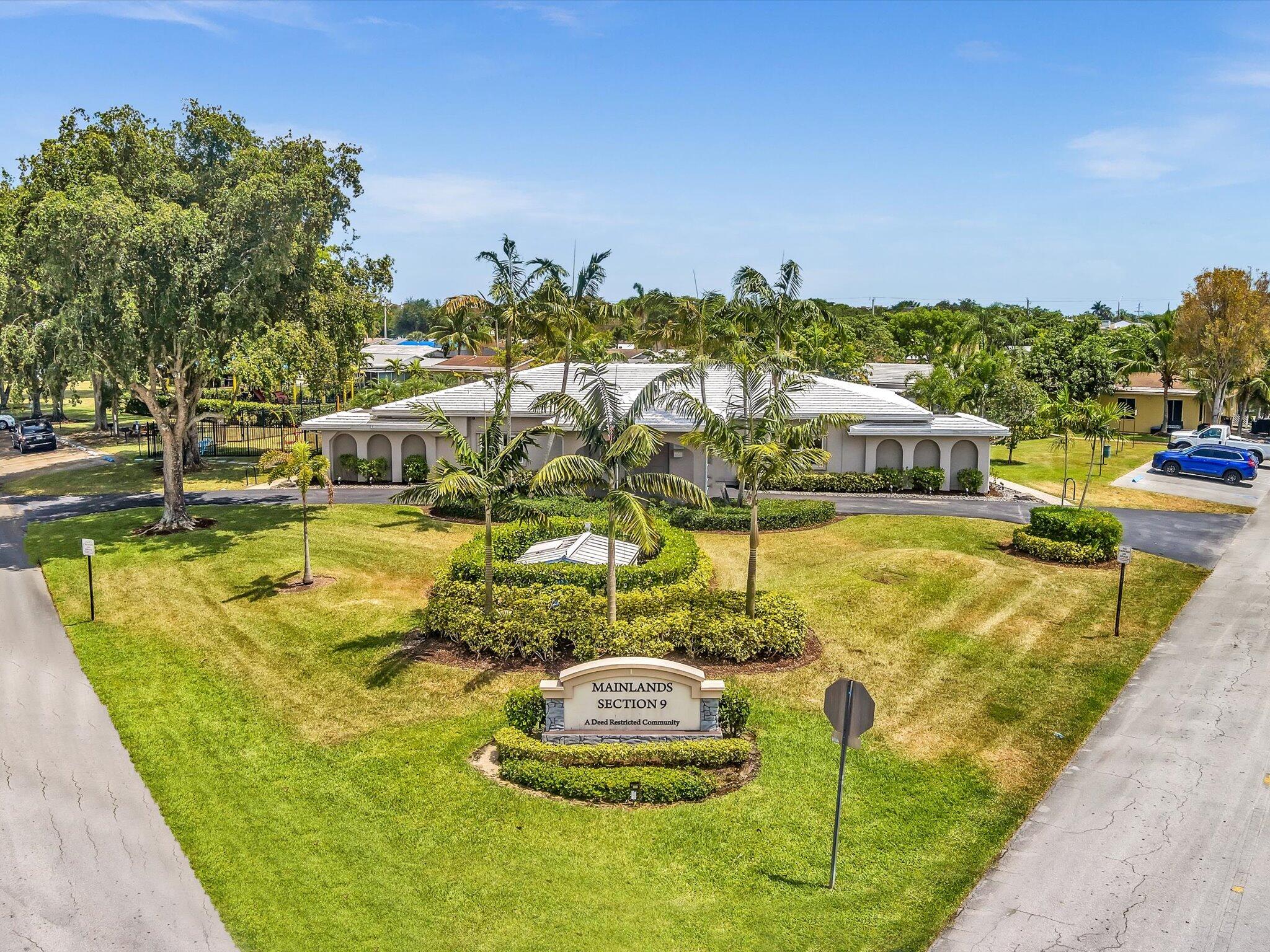 MAINLANDS OF TAMARAC LAKES - Residential