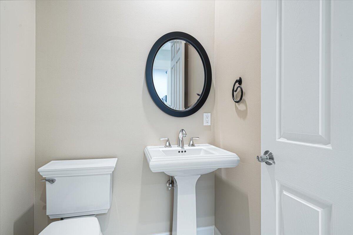 POD 27 AT THE RESERVE MUIRFIELD REPLAT - Residential