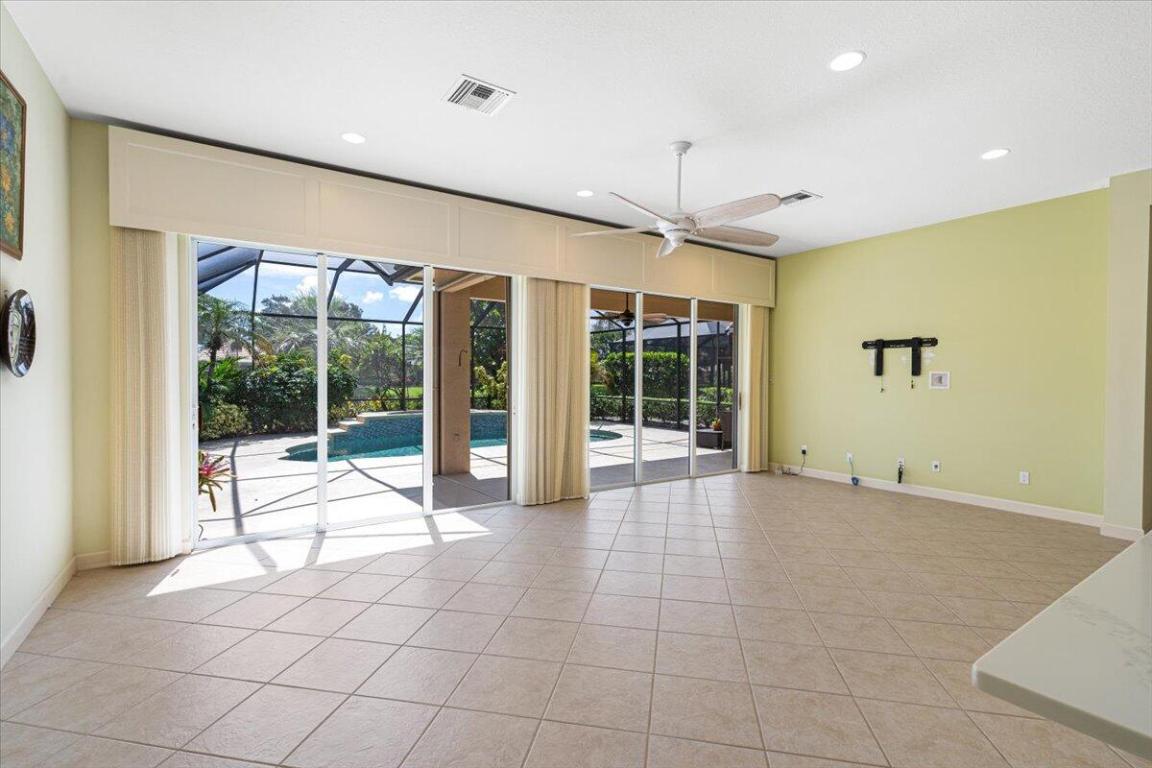 POD 27 AT THE RESERVE MUIRFIELD REPLAT - Residential