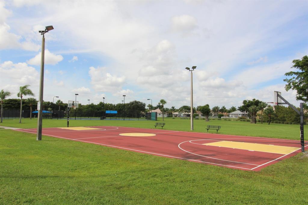 BOCA FALLS MAJESTIC POINTE - Residential