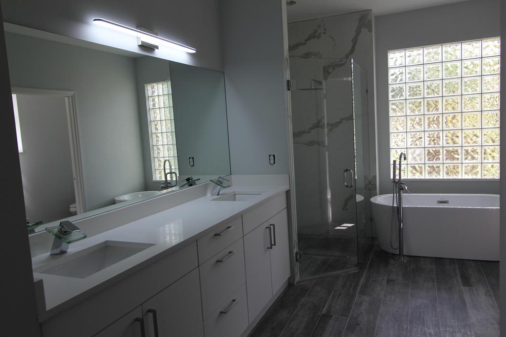 BOCA FALLS MAJESTIC POINTE - Residential