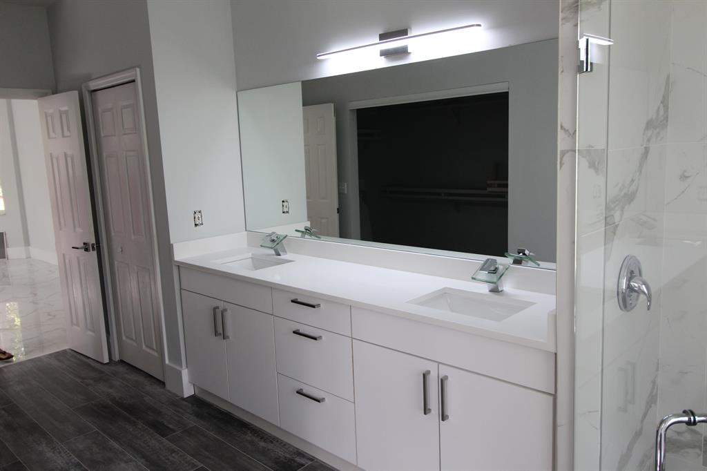 BOCA FALLS MAJESTIC POINTE - Residential