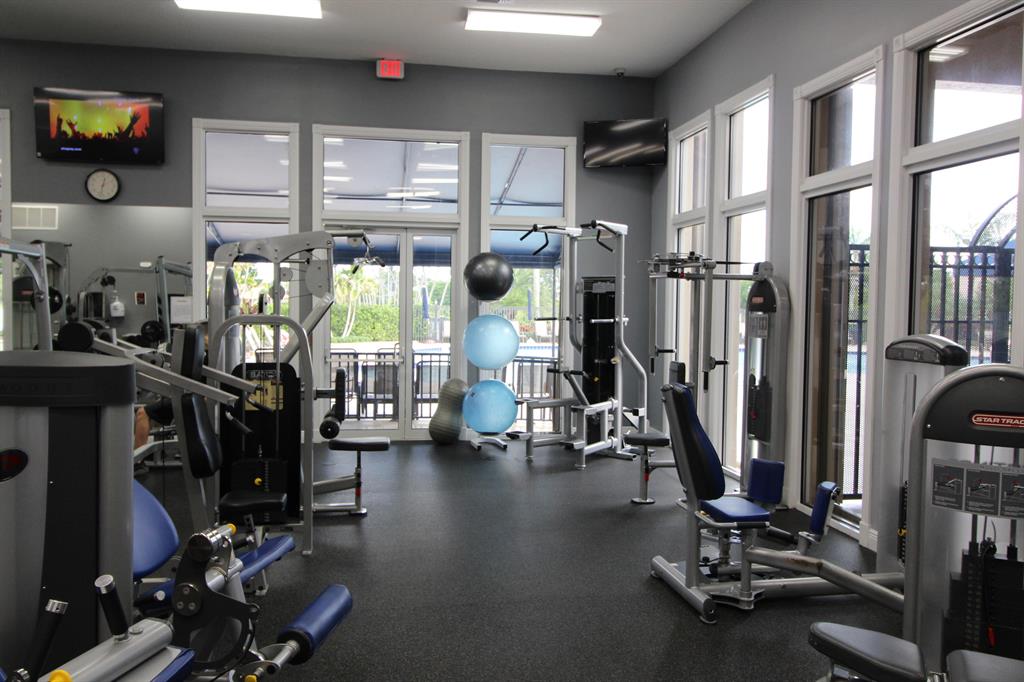 BOCA FALLS MAJESTIC POINTE - Residential