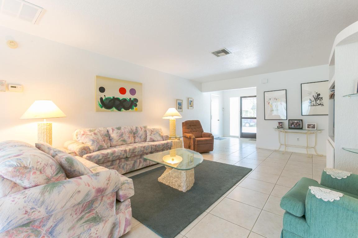 BUTTONWOOD 2 - Residential