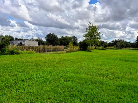 Tiny photo for 19565 NW 304TH Street, Okeechobee, FL 34972 (MLS # B26090429)
