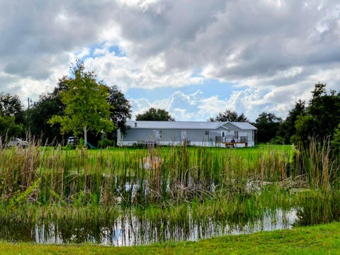 Tiny photo for 19565 NW 304TH Street, Okeechobee, FL 34972 (MLS # B26090429)