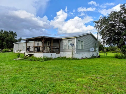 Tiny photo for 19565 NW 304TH Street, Okeechobee, FL 34972 (MLS # B26090429)