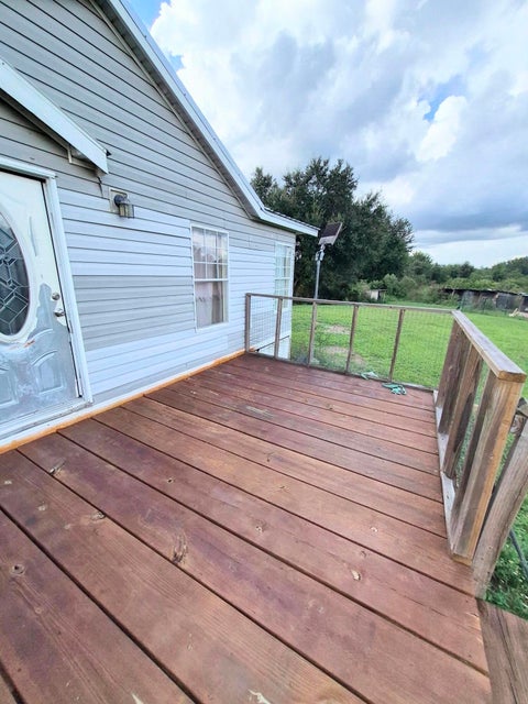Tiny photo for 19565 NW 304TH Street, Okeechobee, FL 34972 (MLS # B26090429)