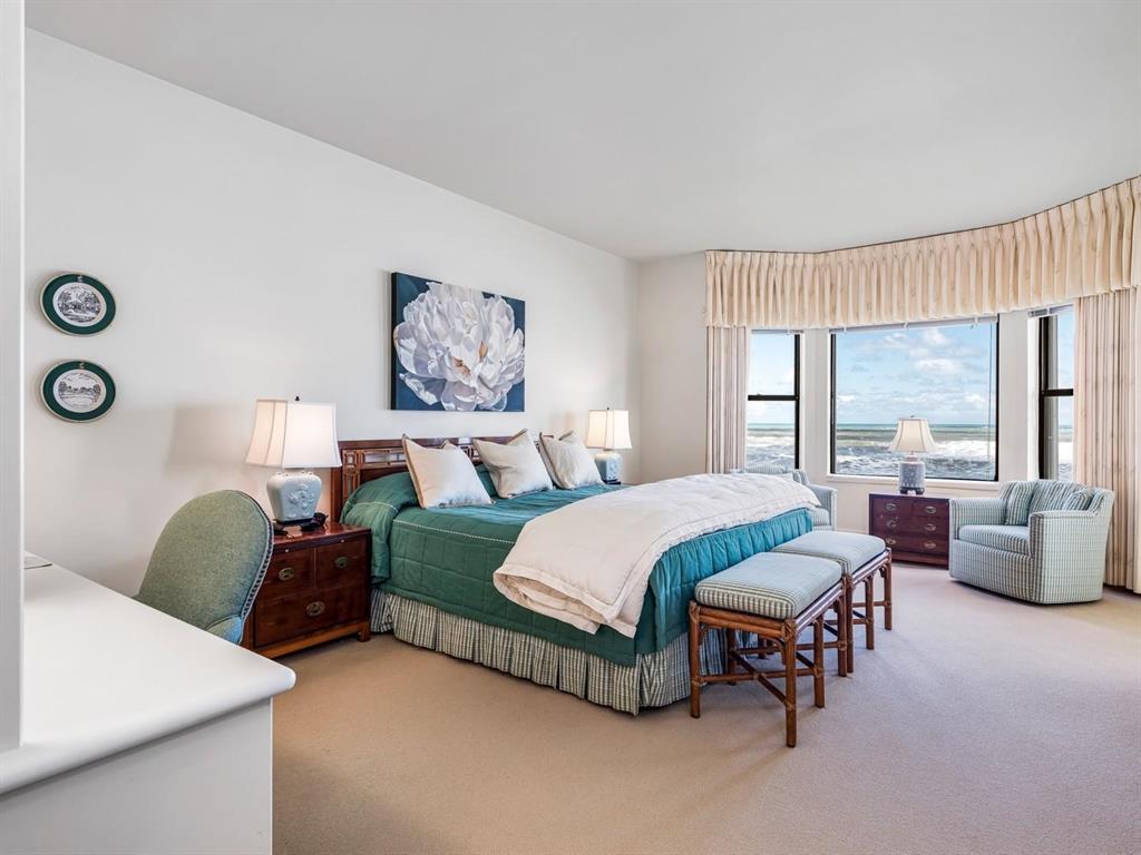 Lost Tree Village - Residential