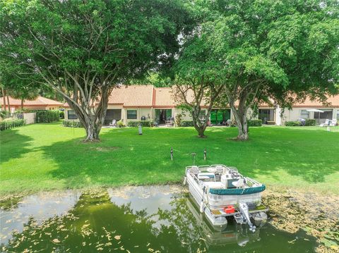 A home in Deerfield Beach