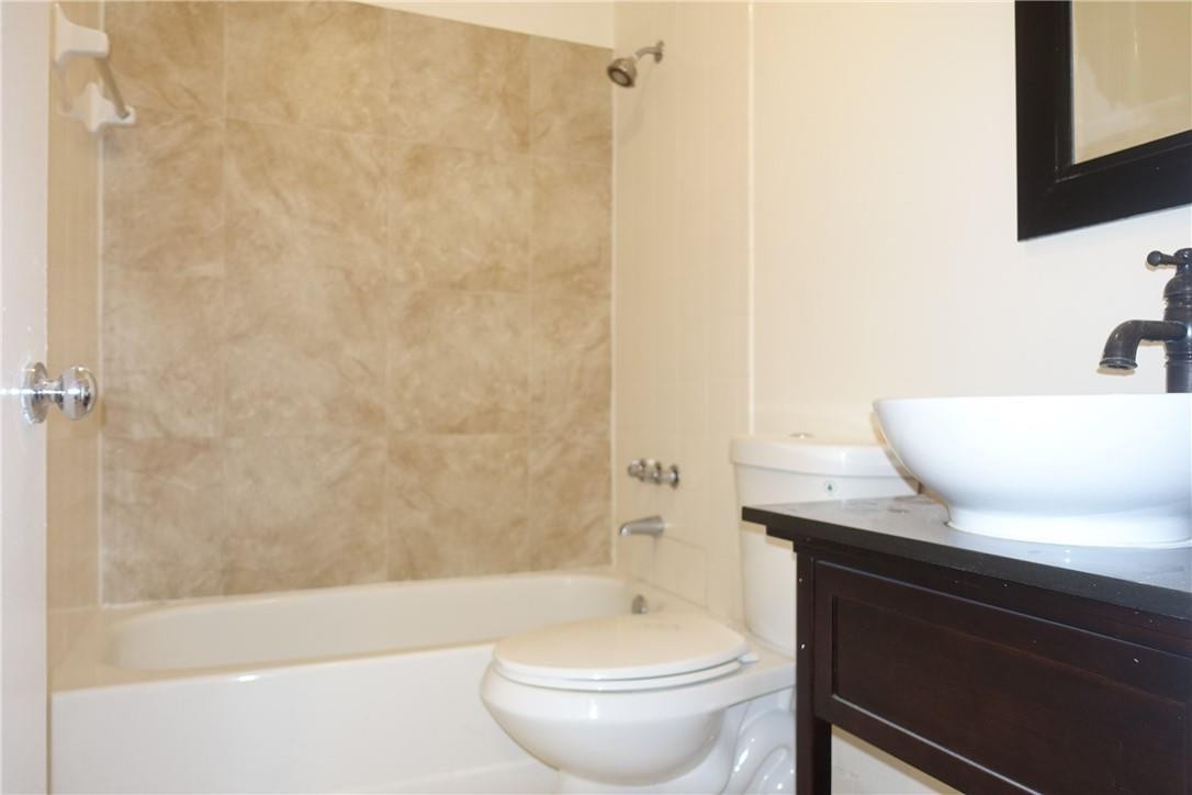 SHENANDOAH - Residential Lease