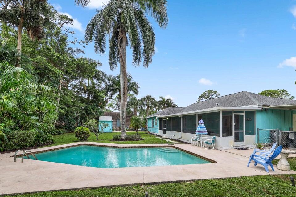 LOXAHATCHEE GARDENS - Residential Lease