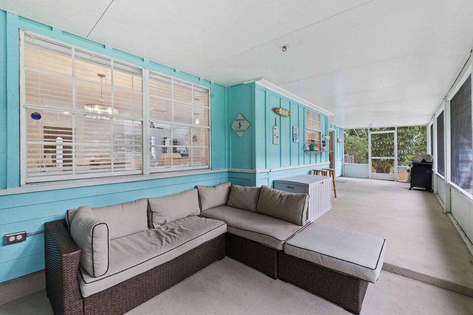 LOXAHATCHEE GARDENS - Residential Lease