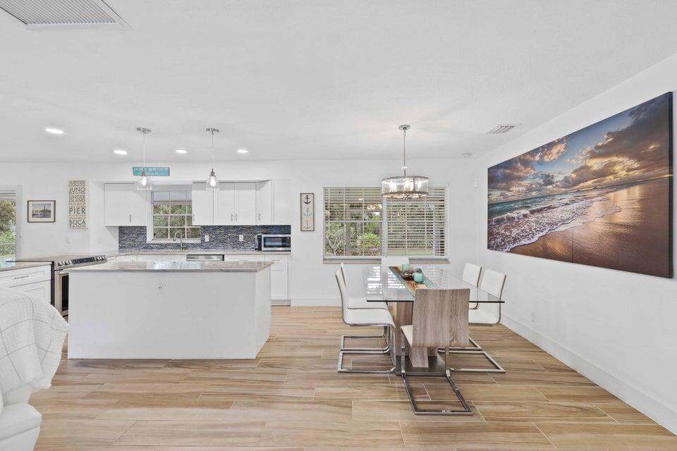 LOXAHATCHEE GARDENS - Residential Lease