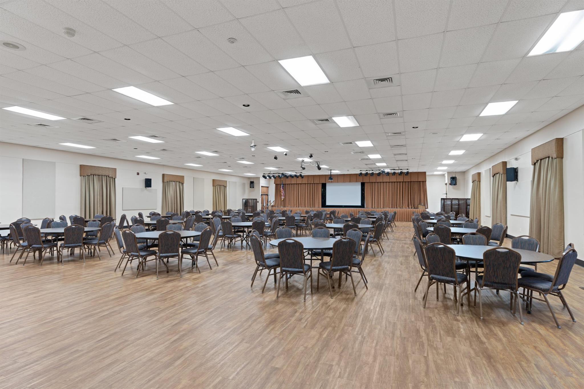 CYPRESS LAKES 8 - Residential