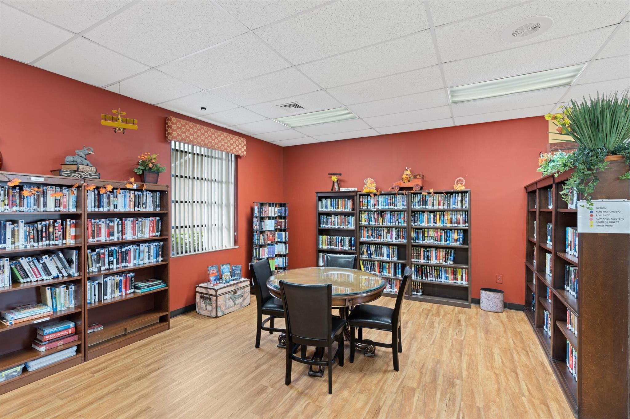 CYPRESS LAKES 8 - Residential