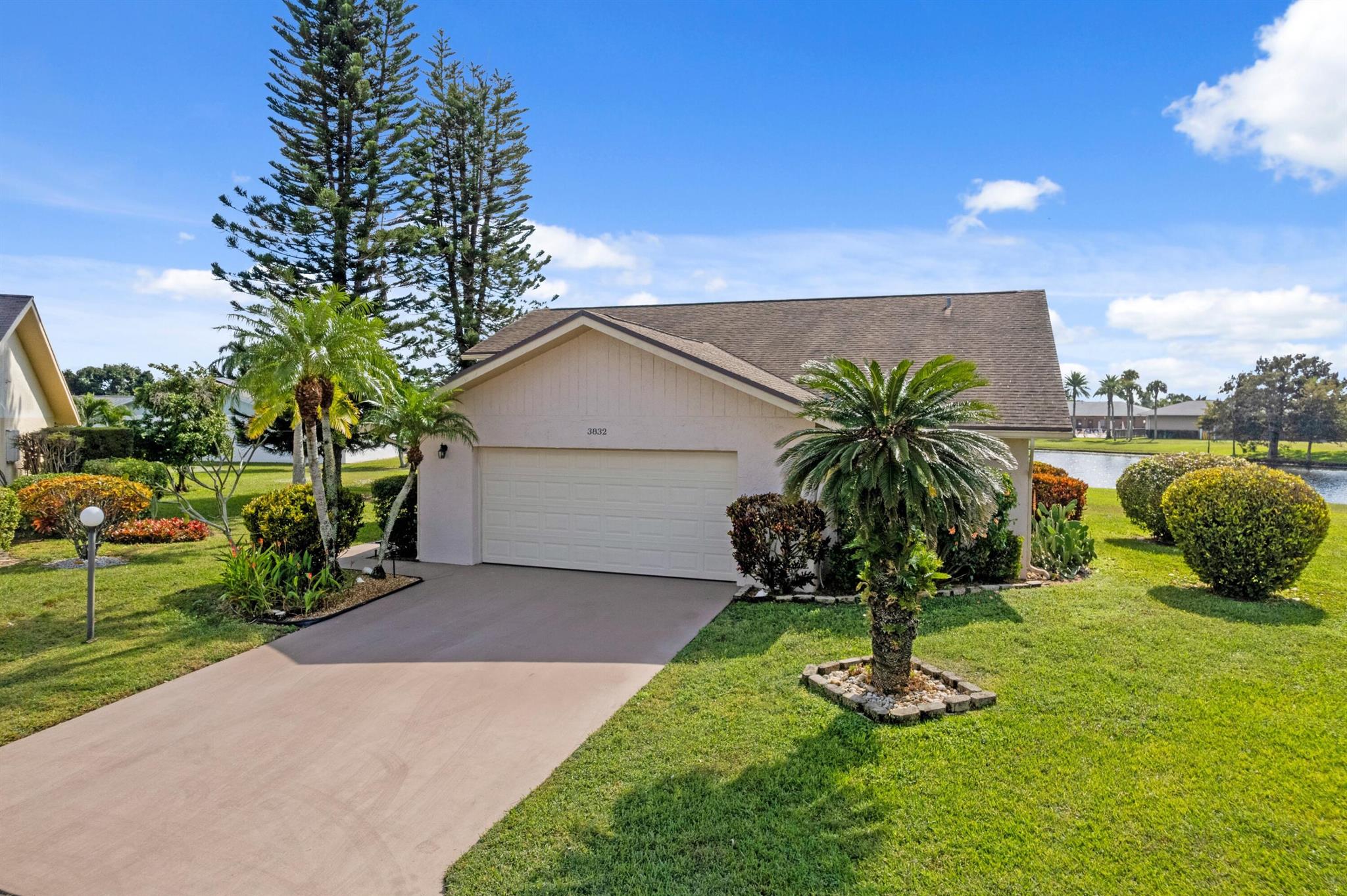 CYPRESS LAKES 8 - Residential