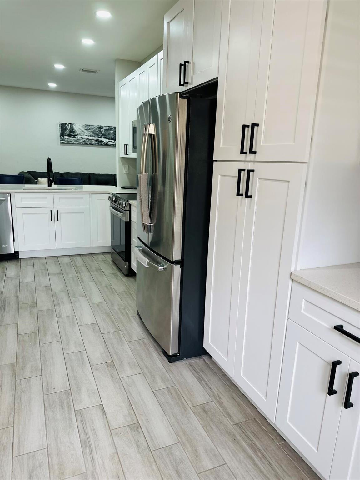 MERRICK PRESERVE CONDO - Residential Lease