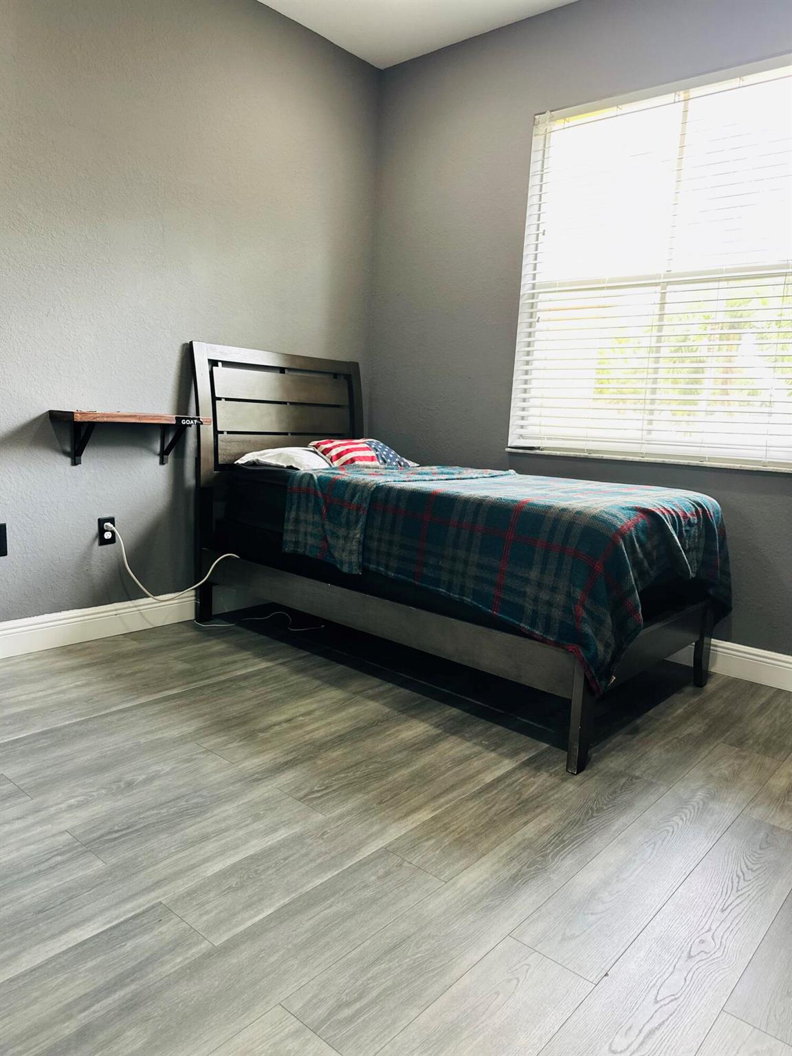 MERRICK PRESERVE CONDO - Residential Lease