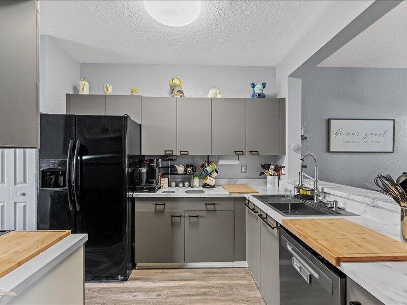 MISSION BAY PAR F PH 1 - Residential