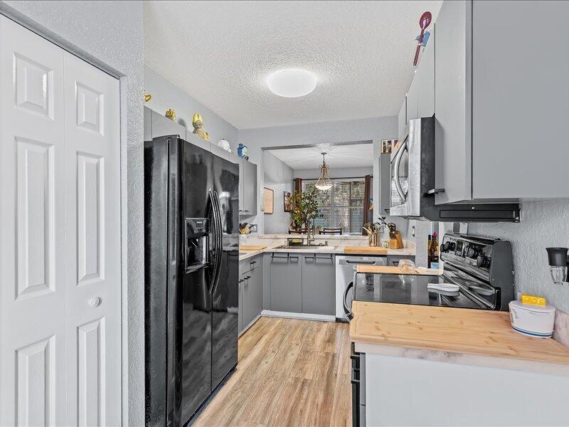 MISSION BAY PAR F PH 1 - Residential