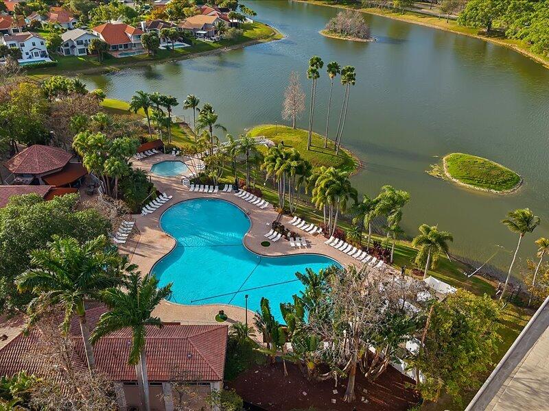 MISSION BAY PAR F PH 1 - Residential