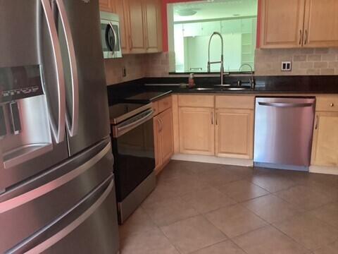 CALDWELL HEIGHTS - Residential Lease