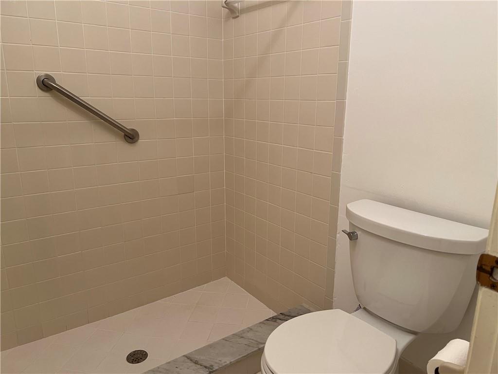 The Lakes - Residential