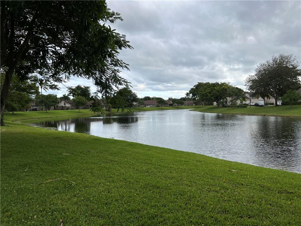 The Lakes - Residential