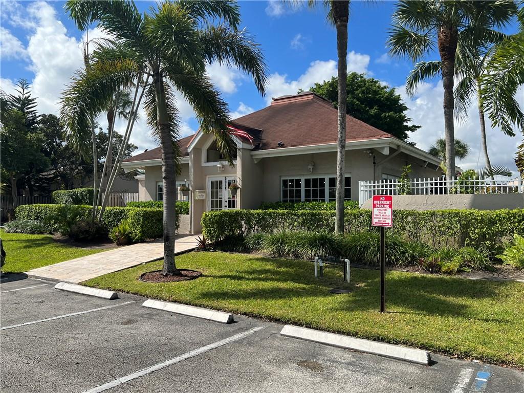 The Lakes - Residential