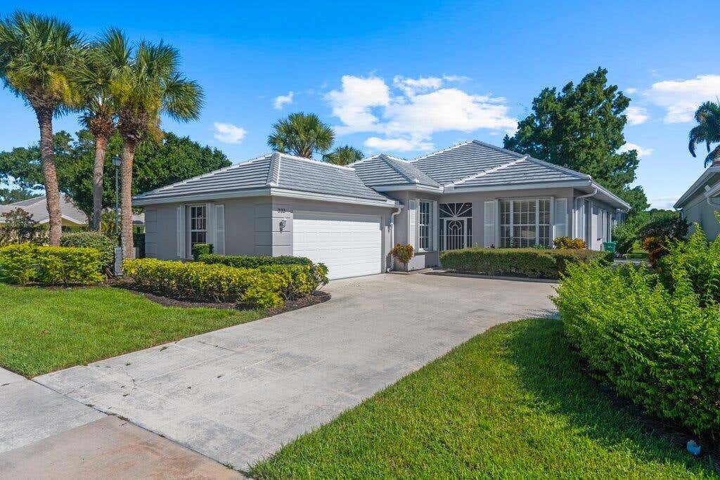 Photo of 323 NW BENTLEY Circle, Port Saint Lucie, FL 34986 (MLS # B26064448)