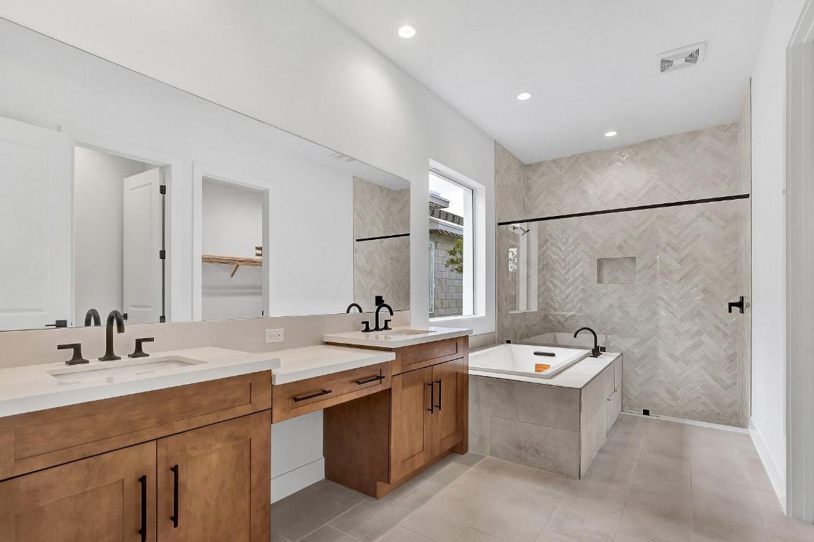 Regency at Avenir - Residential