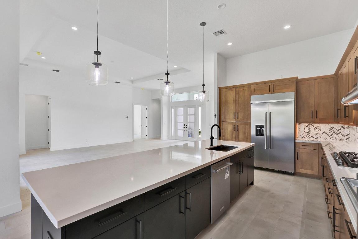 Regency at Avenir - Residential