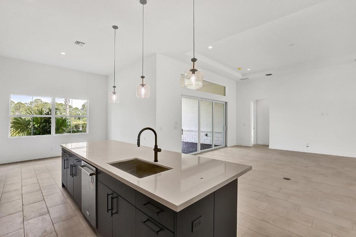 Regency at Avenir - Residential