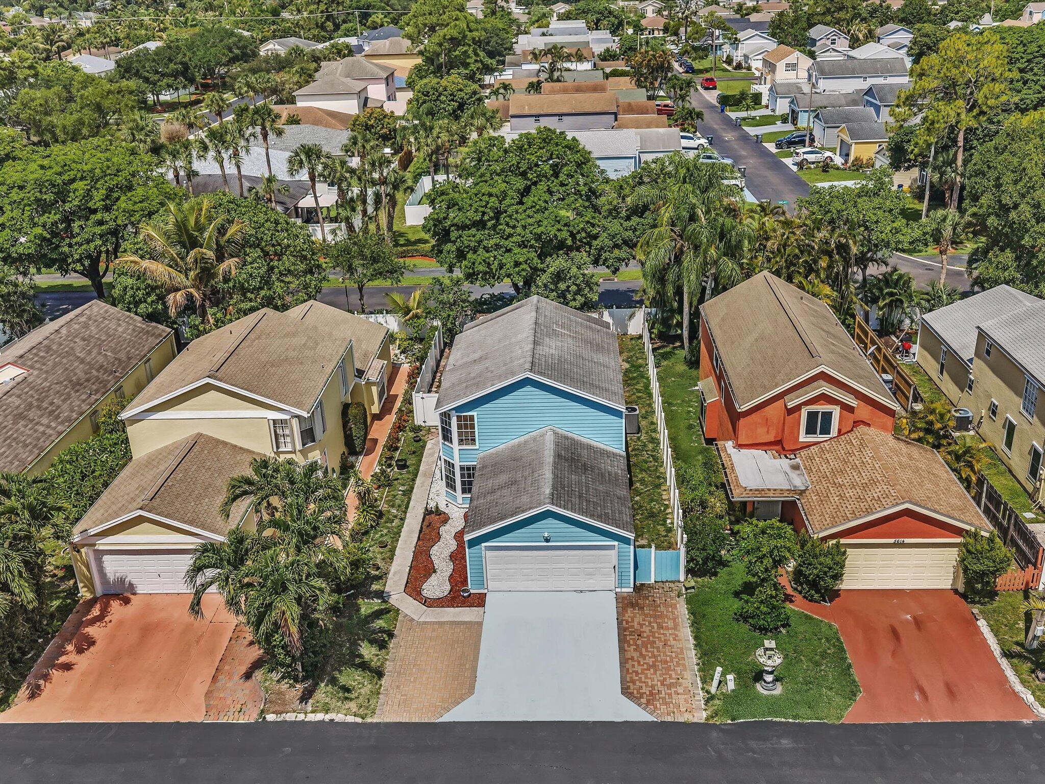 VICTORIA WOODS 2 - Residential