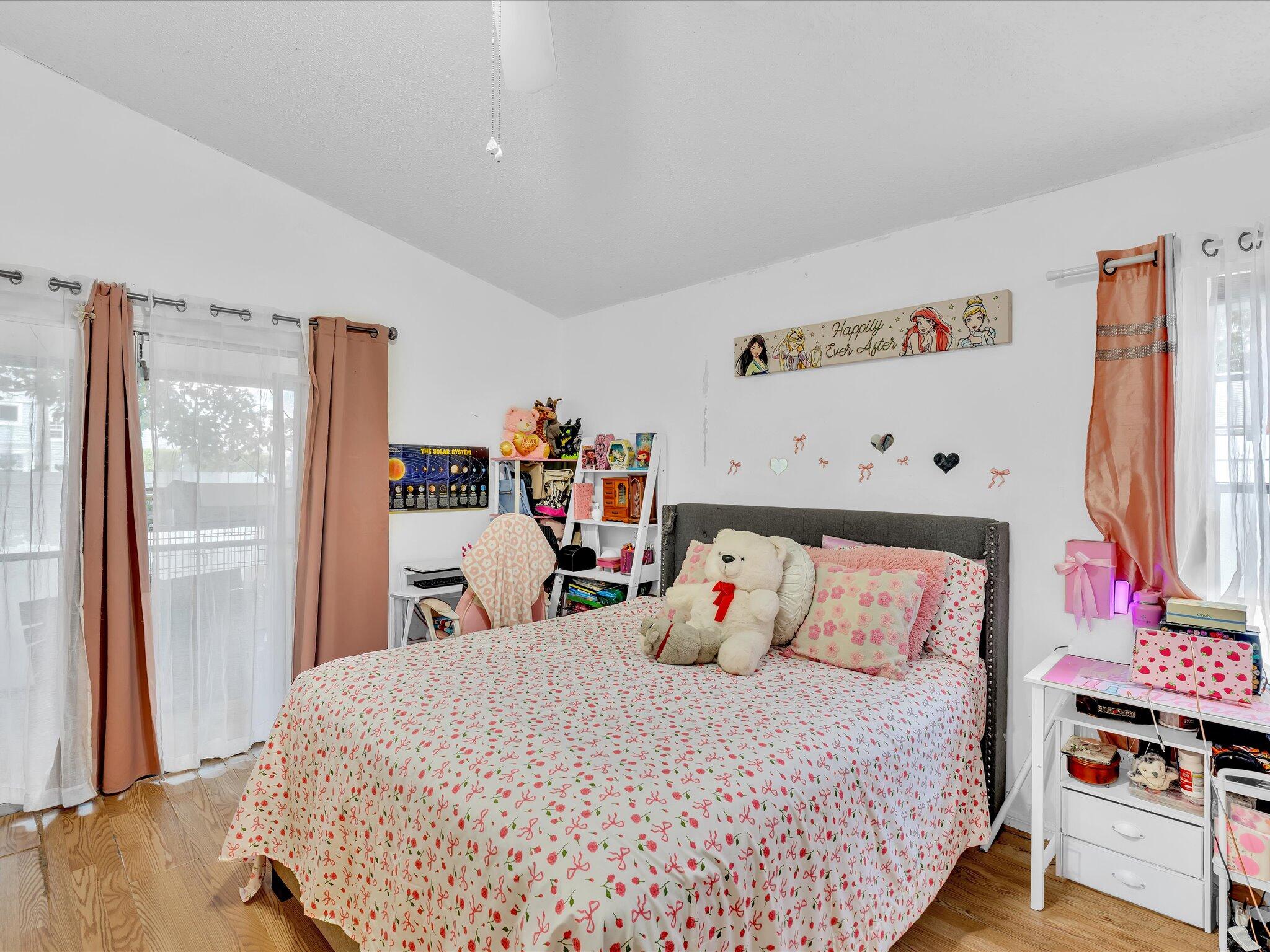 VICTORIA WOODS 2 - Residential