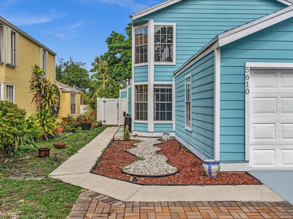 Photo of 5610 Dewberry Way, West Palm Beach, FL 33415 (MLS # B26028716)