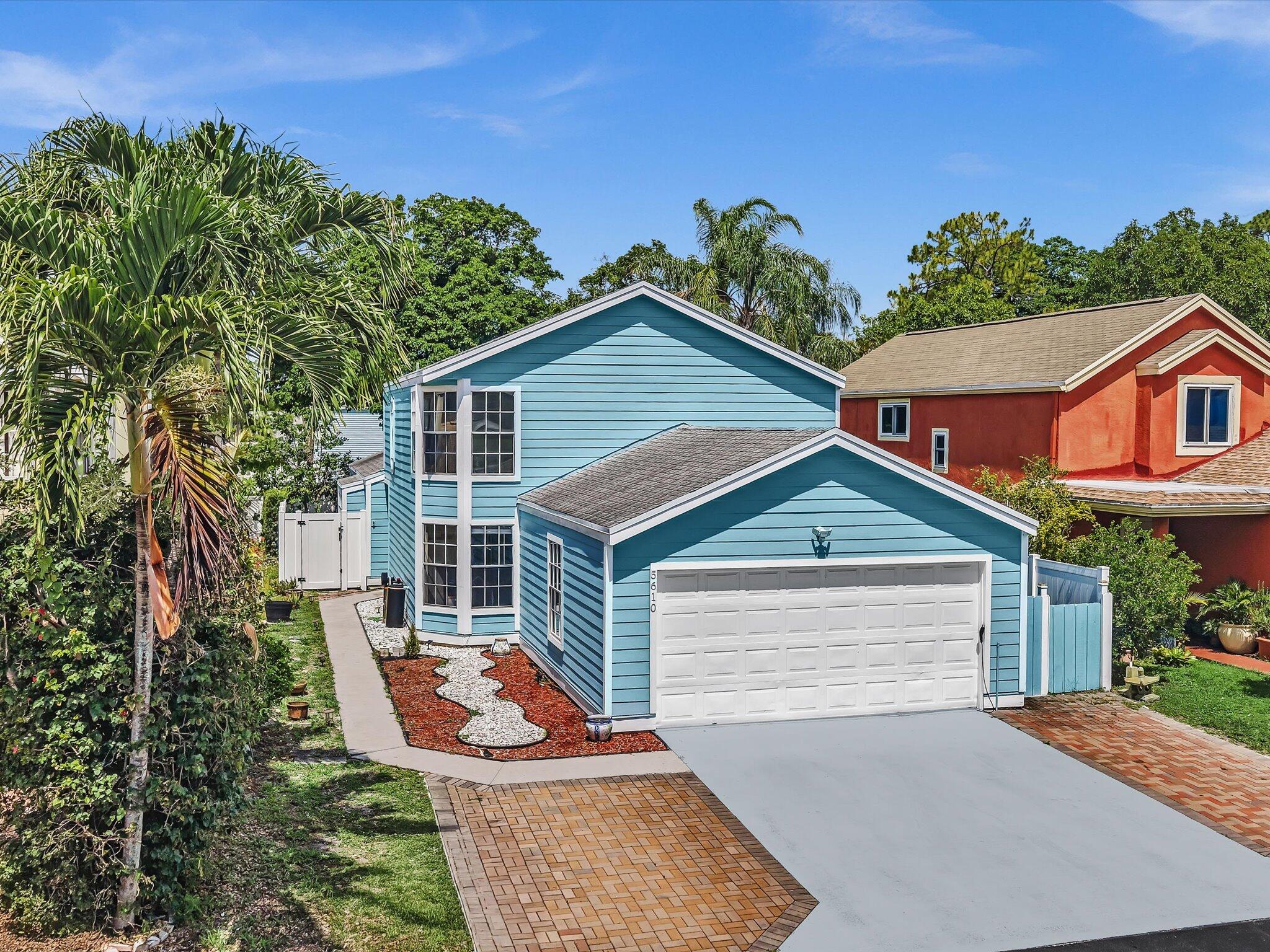 VICTORIA WOODS 2 - Residential