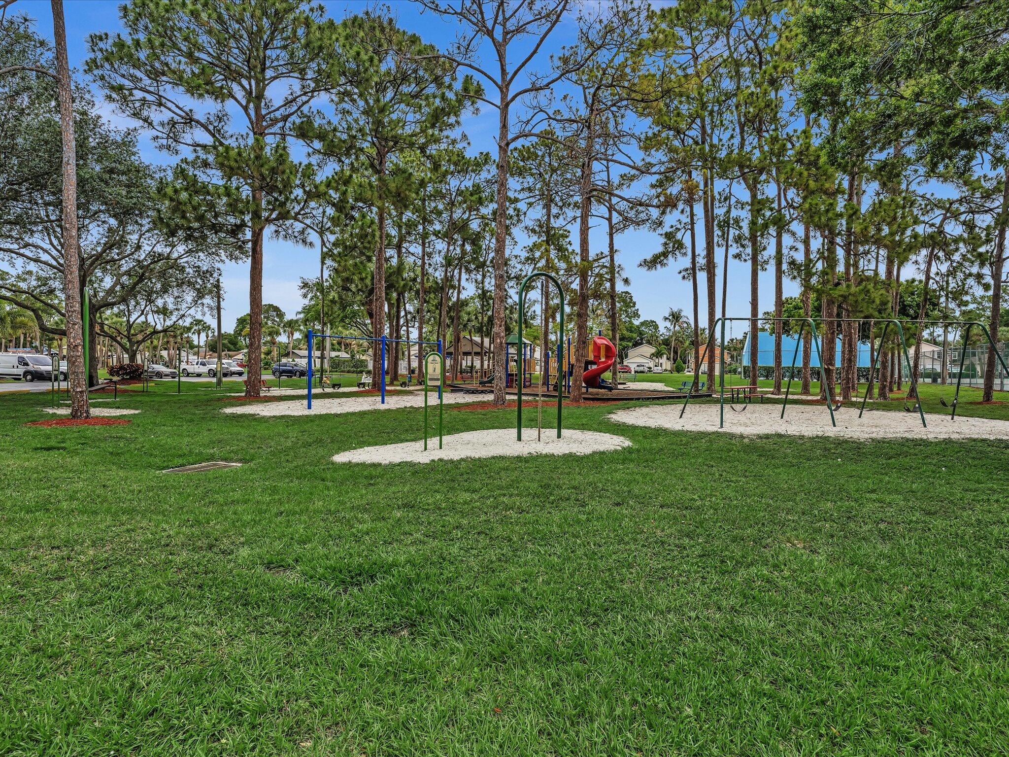 VICTORIA WOODS 2 - Residential