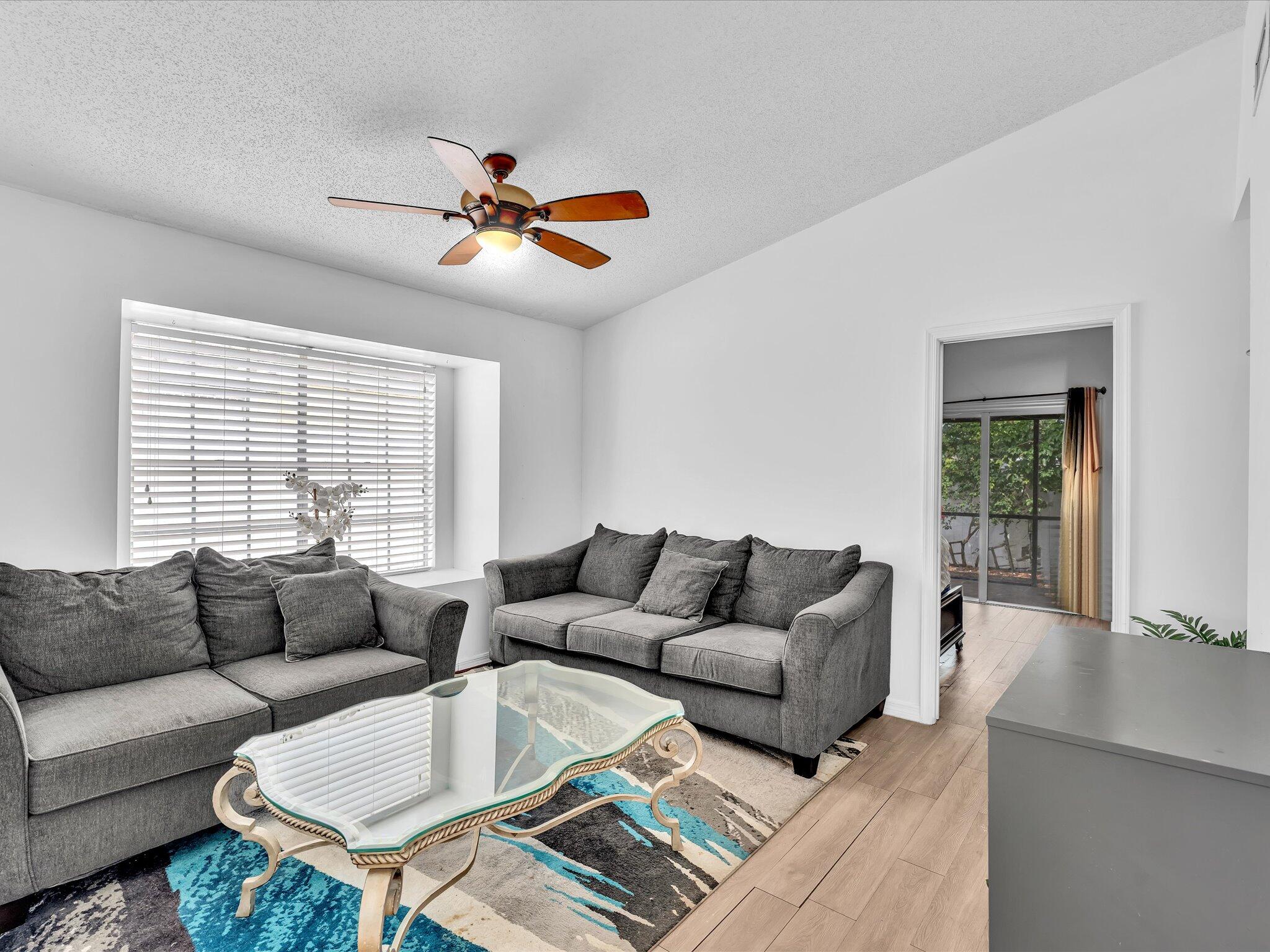 VICTORIA WOODS 2 - Residential