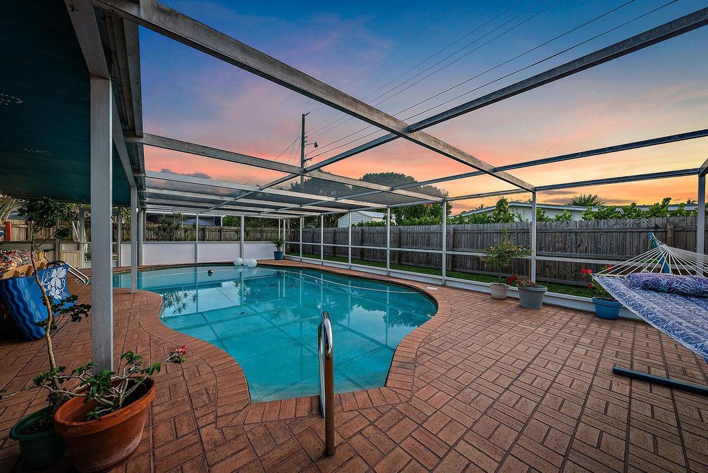 Photo of 17659 Pittsburgh Drive, Jupiter, FL 33458 (MLS # R10998942)