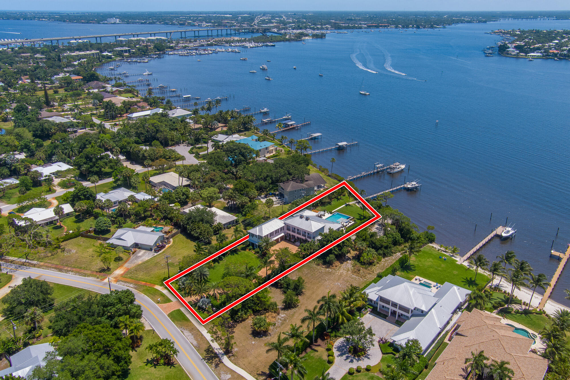 COCOANUT PARK SECTION 1 - Residential