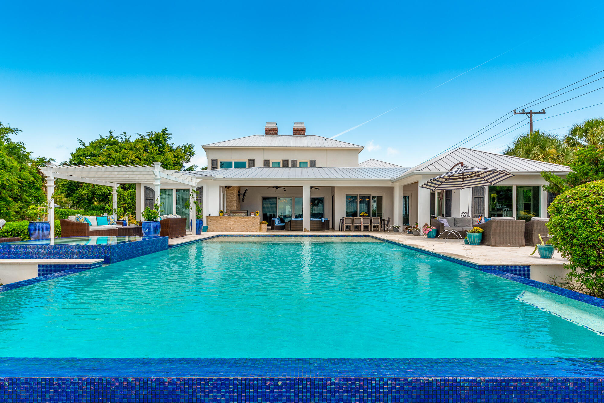 COCOANUT PARK SECTION 1 - Residential