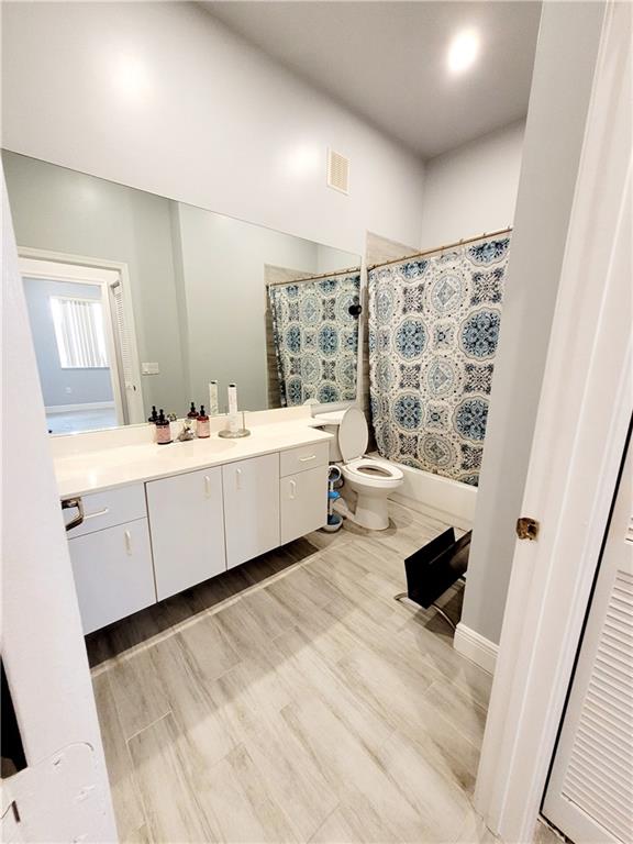 LOMBARDY - Residential