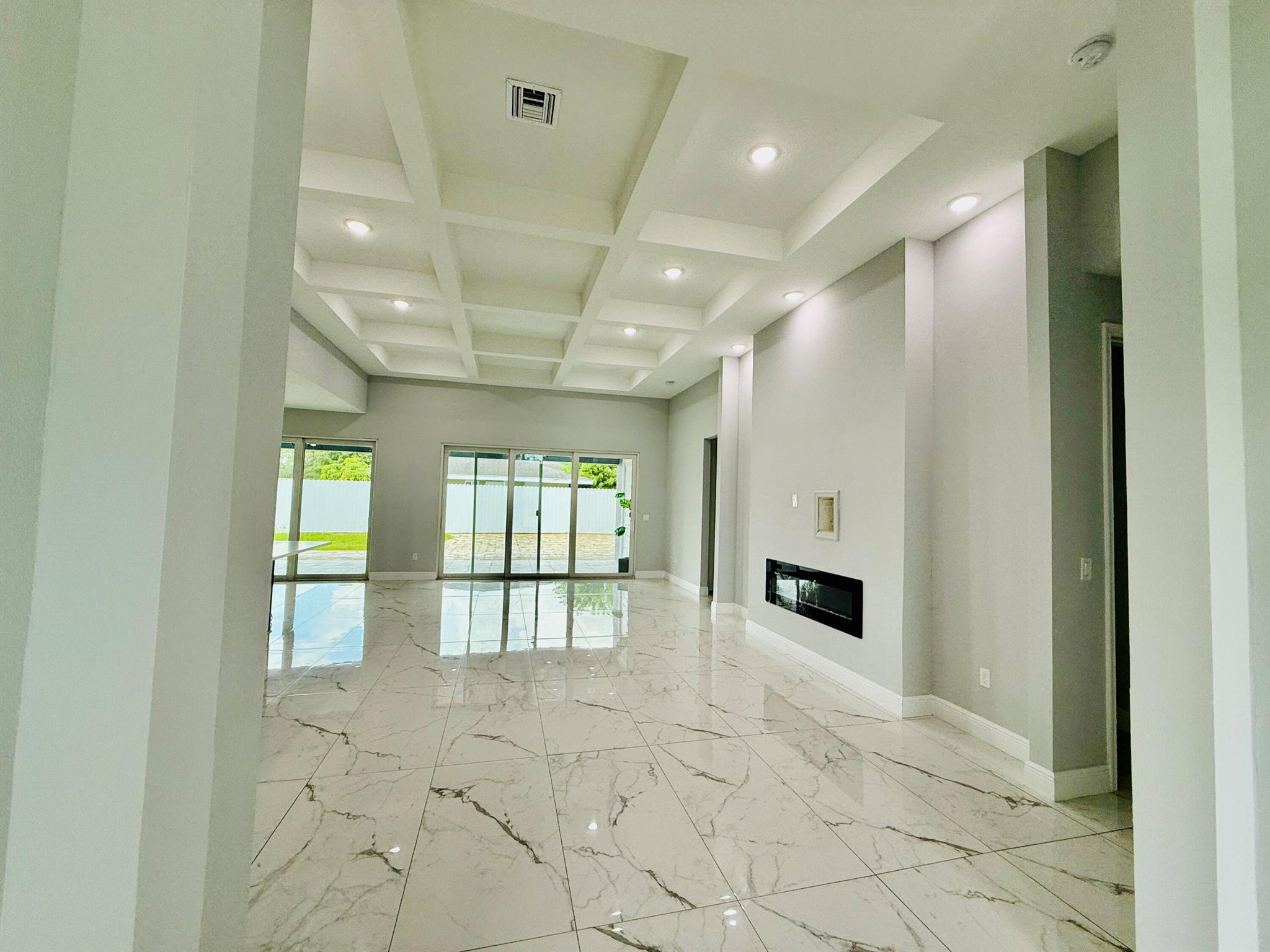 PORT ST LUCIE SECTION 18 - Residential