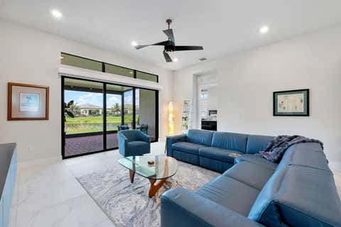 Tiny photo for 7885 Ironwood Way, Parkland, FL 33067 (MLS # B26049435)