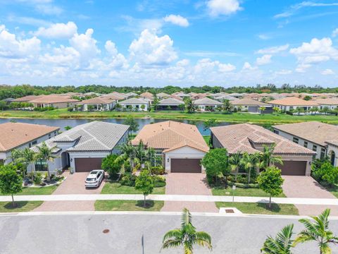 Tiny photo for 7885 Ironwood Way, Parkland, FL 33067 (MLS # B26049435)