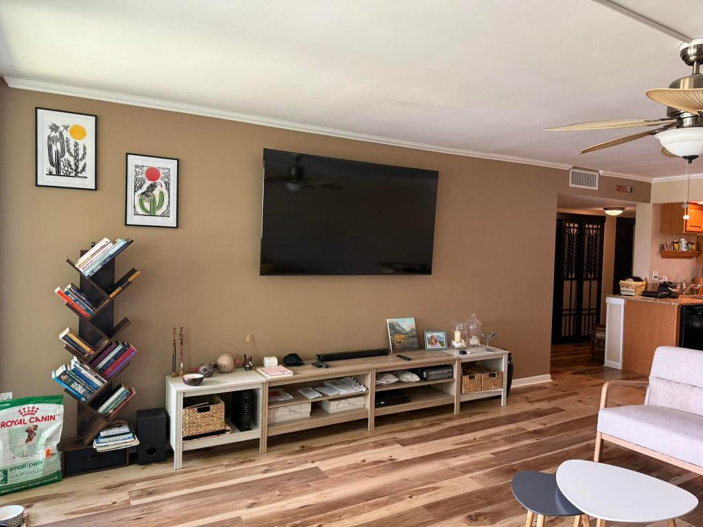 1101 River Reach Drive 318